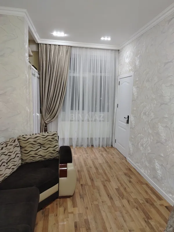 Satılır 3 otaqlı mənzil 68 m²