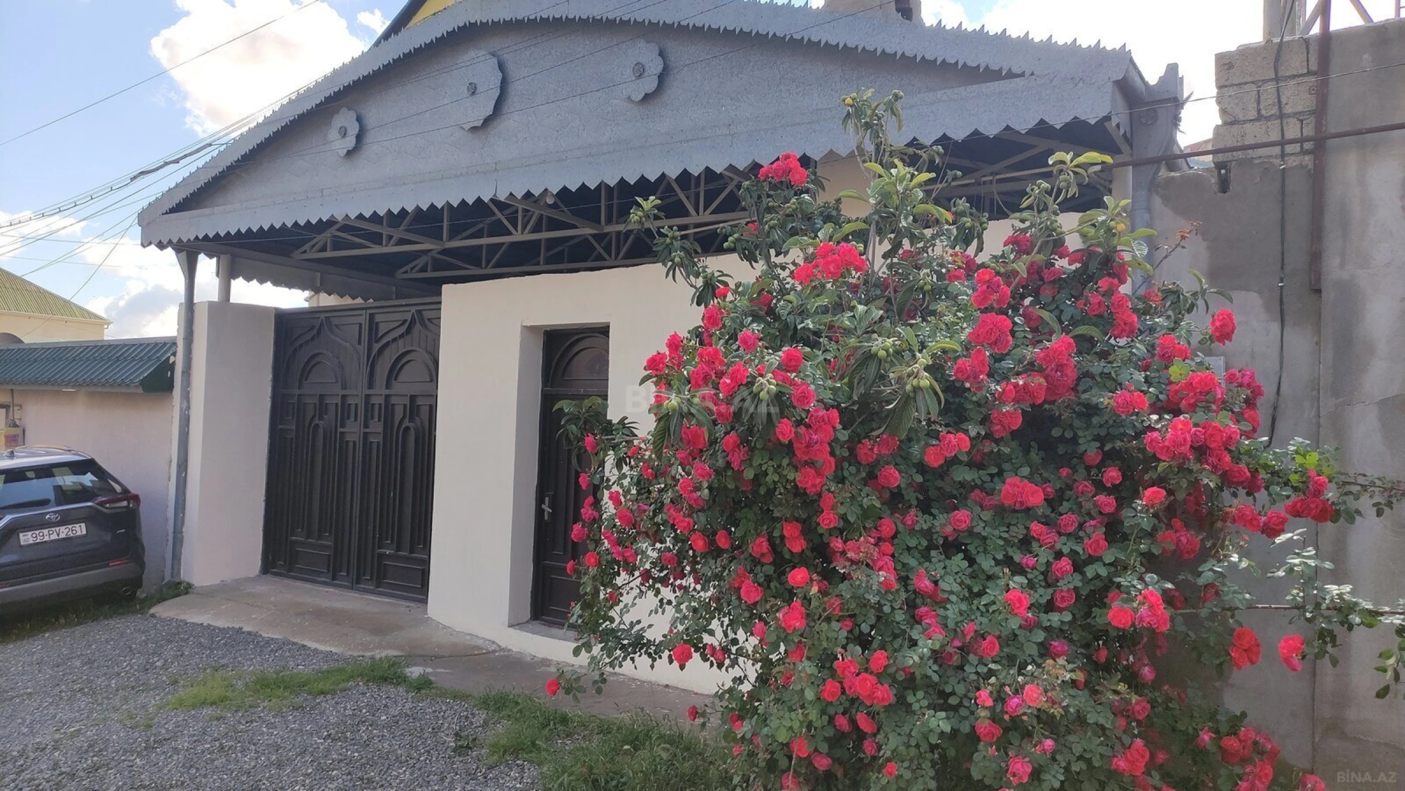 Satılır 6 otaqlı həyət evi 178 m²