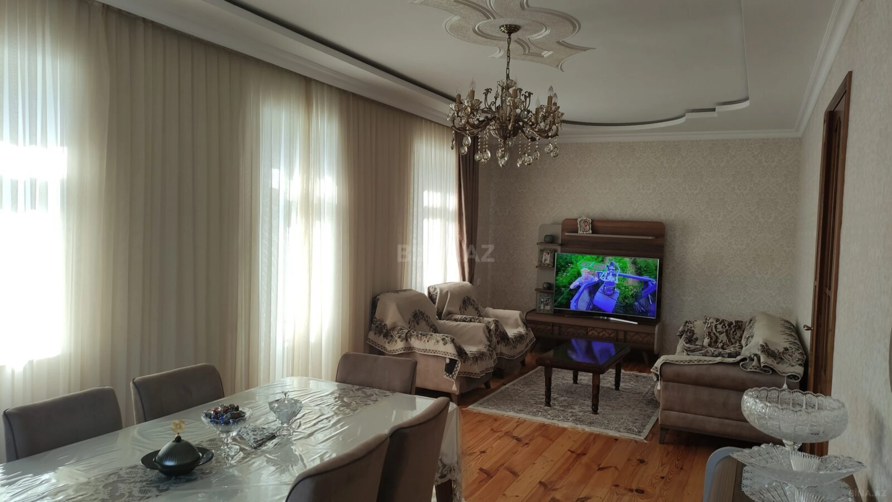 Satılır 6 otaqlı həyət evi 178 m²