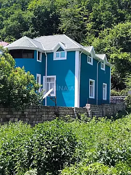 Kirayə verilir 5 otaqlı həyət evi 120 m² — Qax 5 otaq 120.00 m²