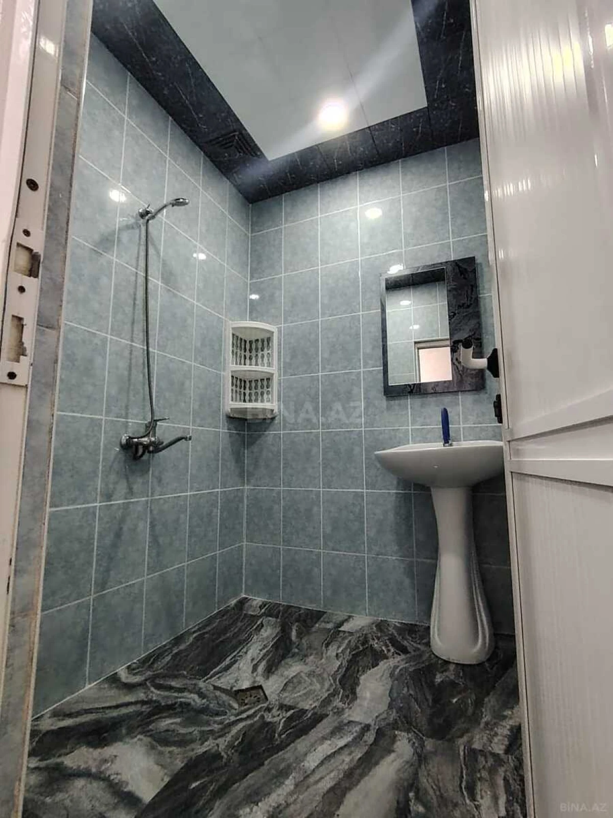 Satılır 2 otaqlı mənzil 55 m²
