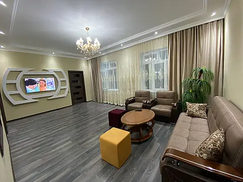 Kirayə verilir 4 otaqlı həyət evi 80 m²