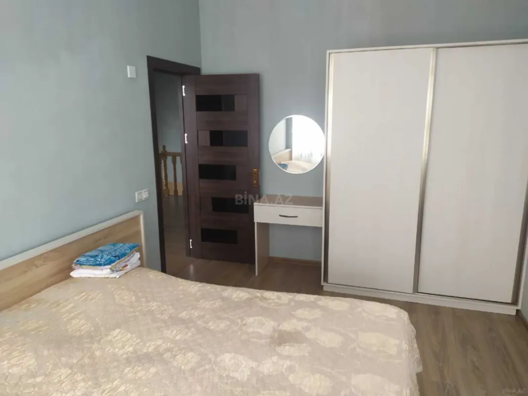 Kirayə verilir 4 otaqlı həyət evi 100 m²