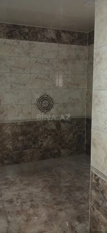 Satılır 7 otaqlı həyət evi 400 m²