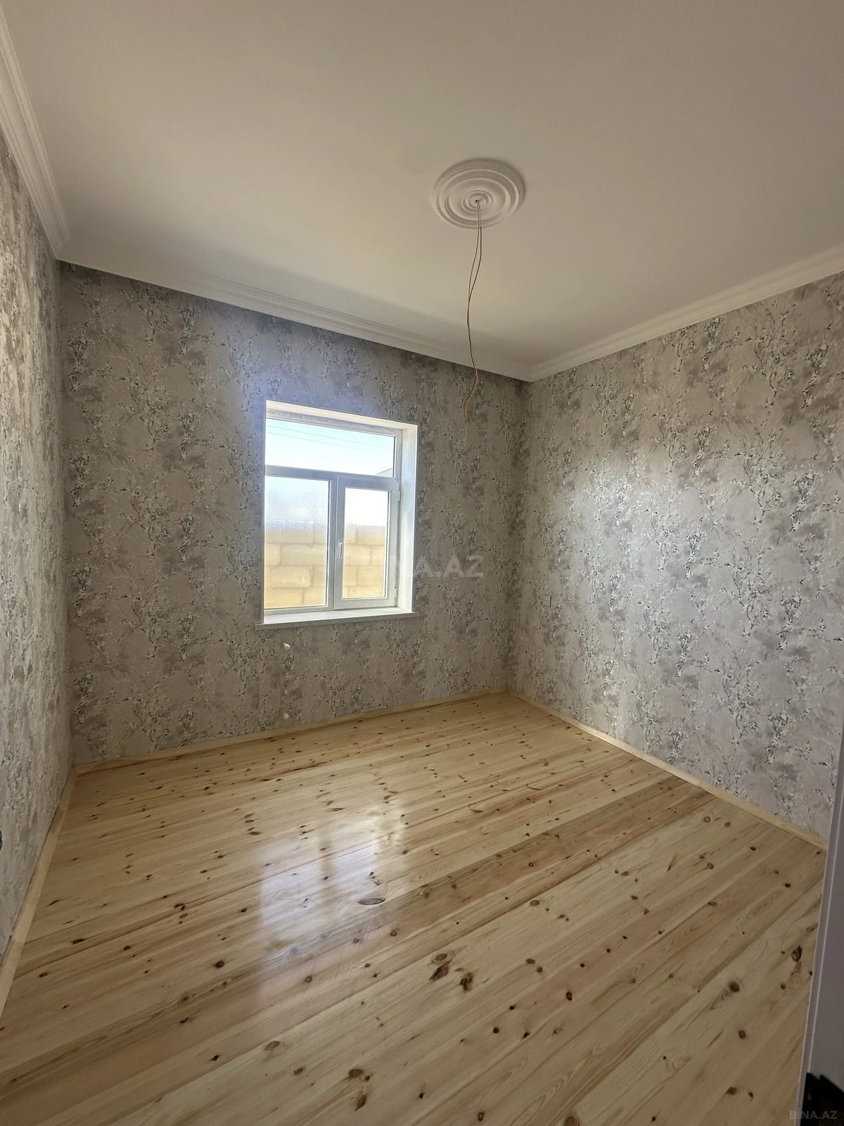 Satılır 4 otaqlı həyət evi 110 m²