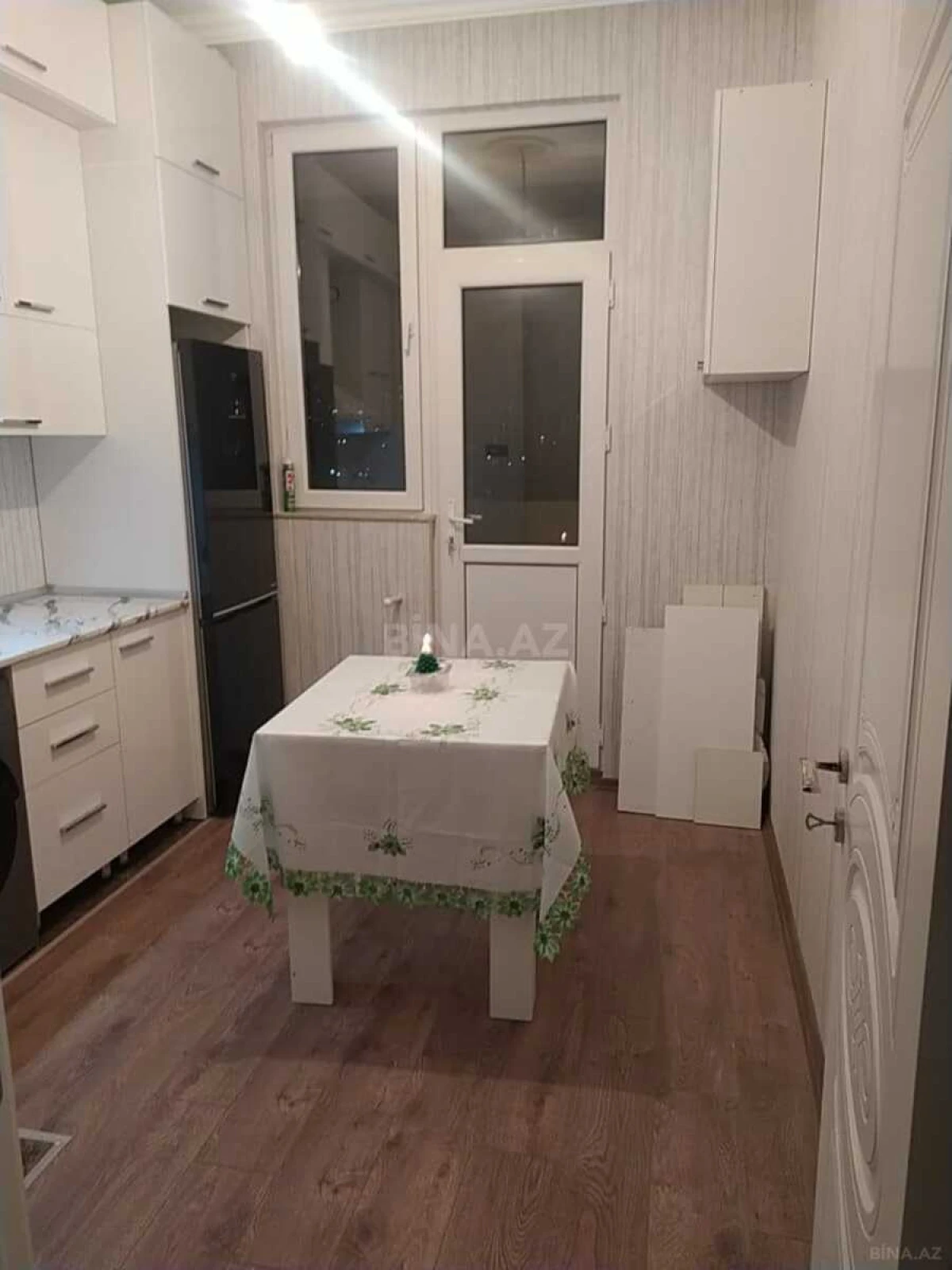 Kirayə verilir 1 otaqlı mənzil 55 m²