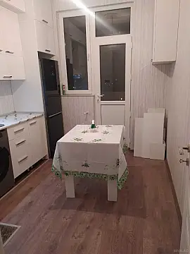 Kirayə verilir 1 otaqlı mənzil 55 m²