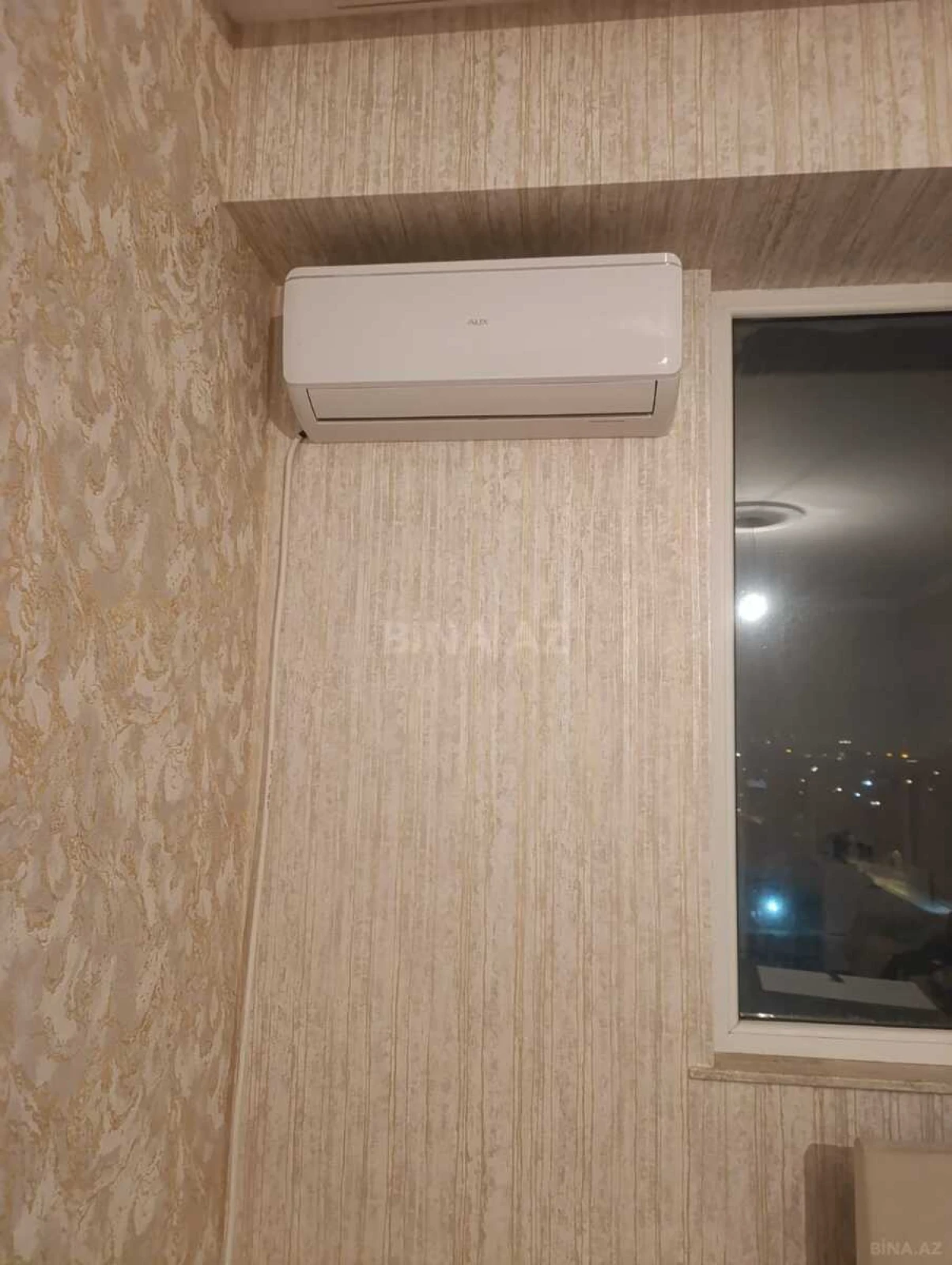 Kirayə verilir 1 otaqlı mənzil 55 m²