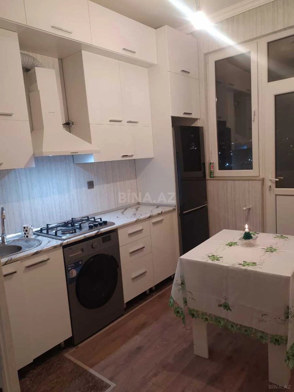 Kirayə verilir 1 otaqlı mənzil 55 m²