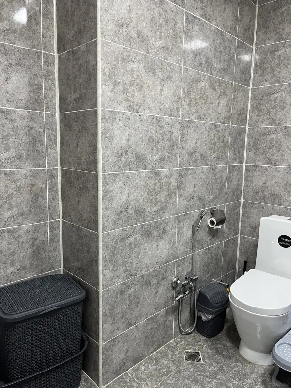 Satılır 3 otaqlı mənzil 130 m²