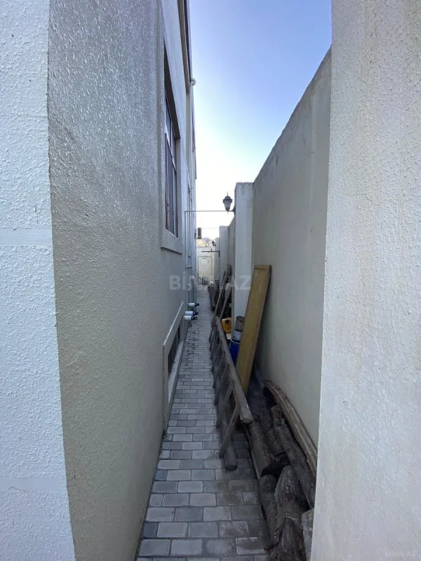 Satılır 6 otaqlı həyət evi 450 m²