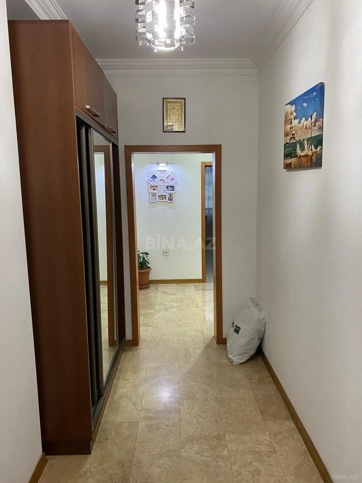 Satılır 6 otaqlı həyət evi 450 m²