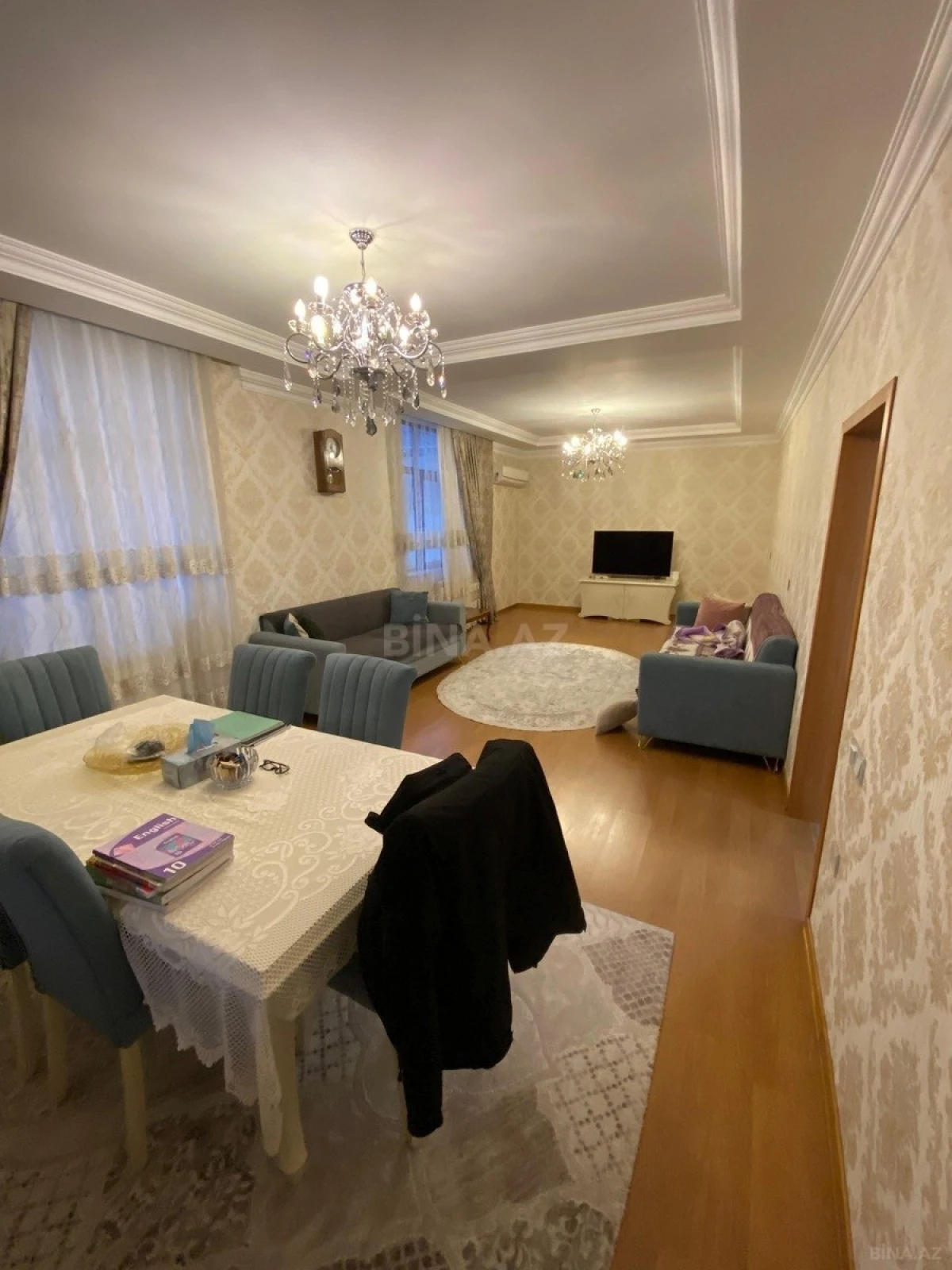 Satılır 6 otaqlı həyət evi 450 m²