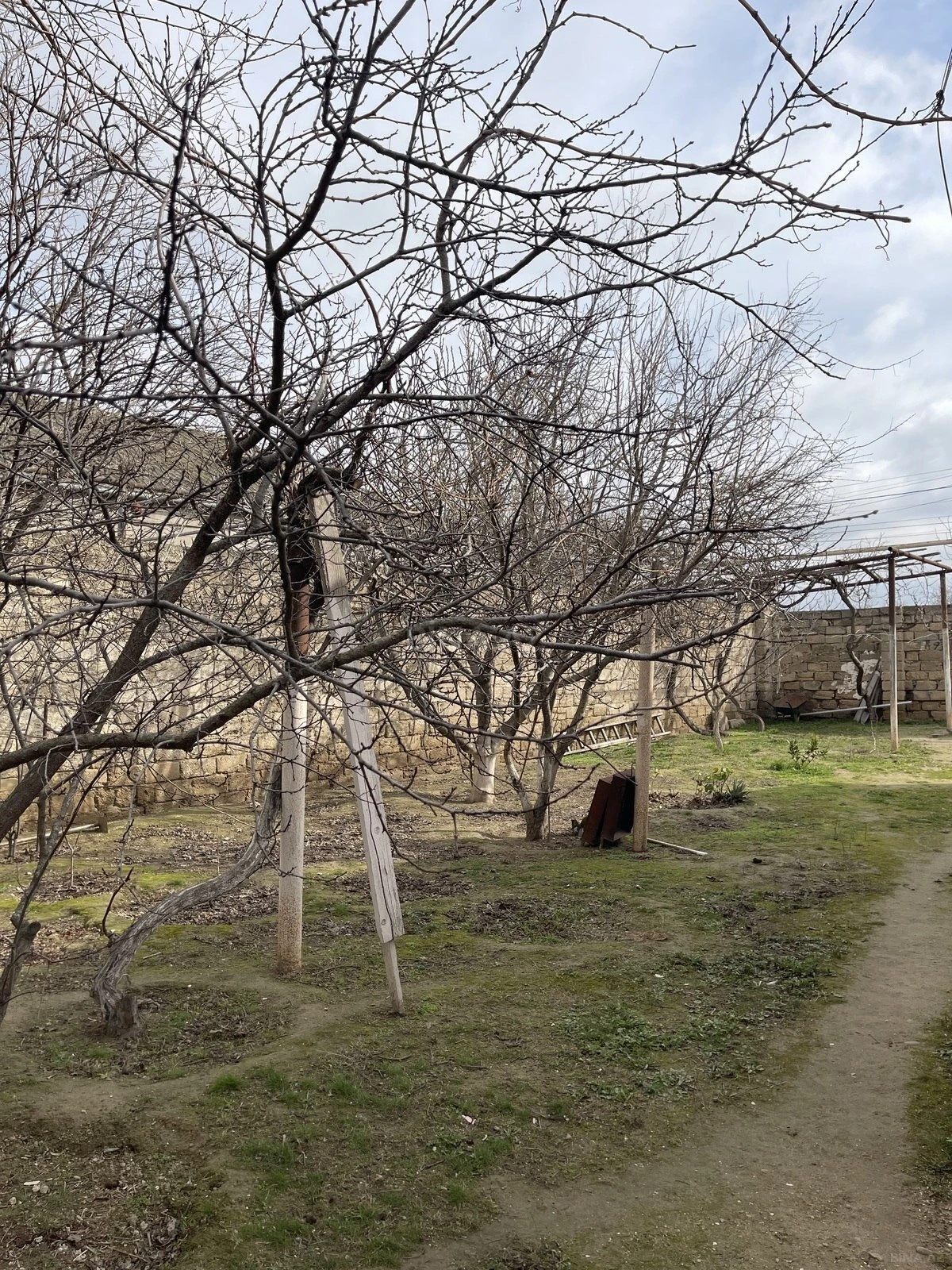 Satılır 3 otaqlı həyət evi 90 m²