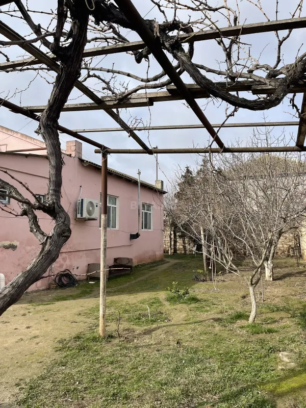 Satılır 3 otaqlı həyət evi 90 m²