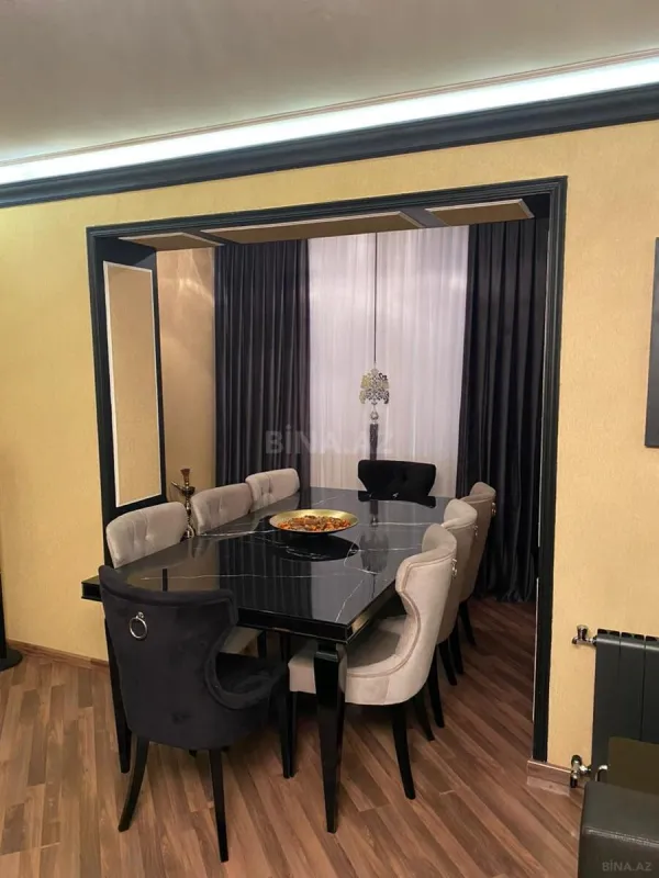 Satılır 2 otaqlı mənzil 71 m²