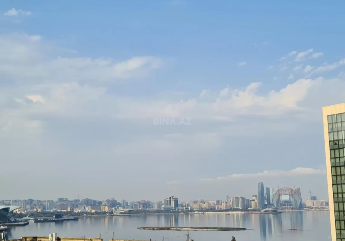 Satılır 2 otaqlı mənzil 71 m²