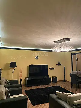 Satılır 2 otaqlı mənzil 71 m²