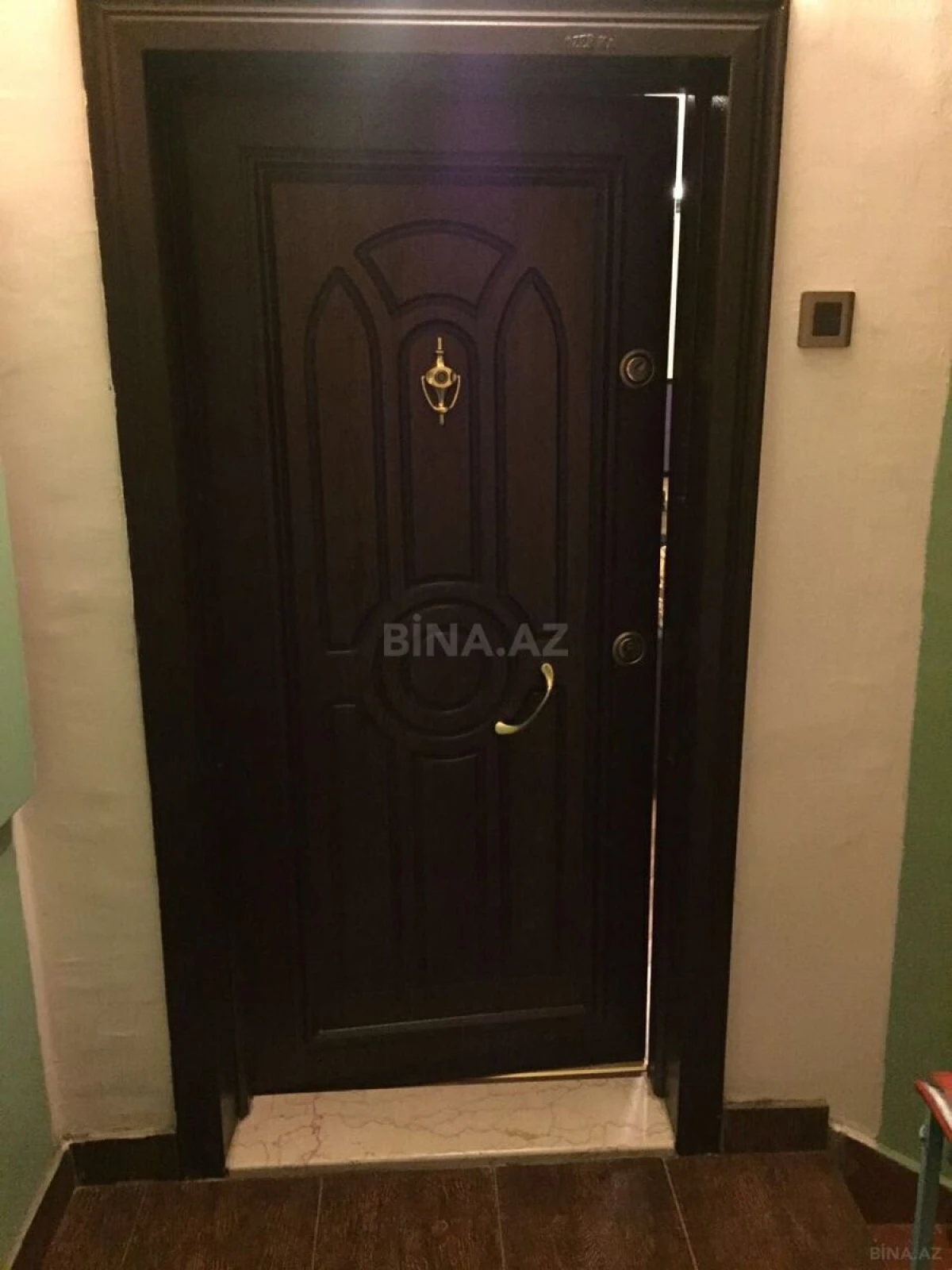 Satılır 2 otaqlı mənzil 71 m²