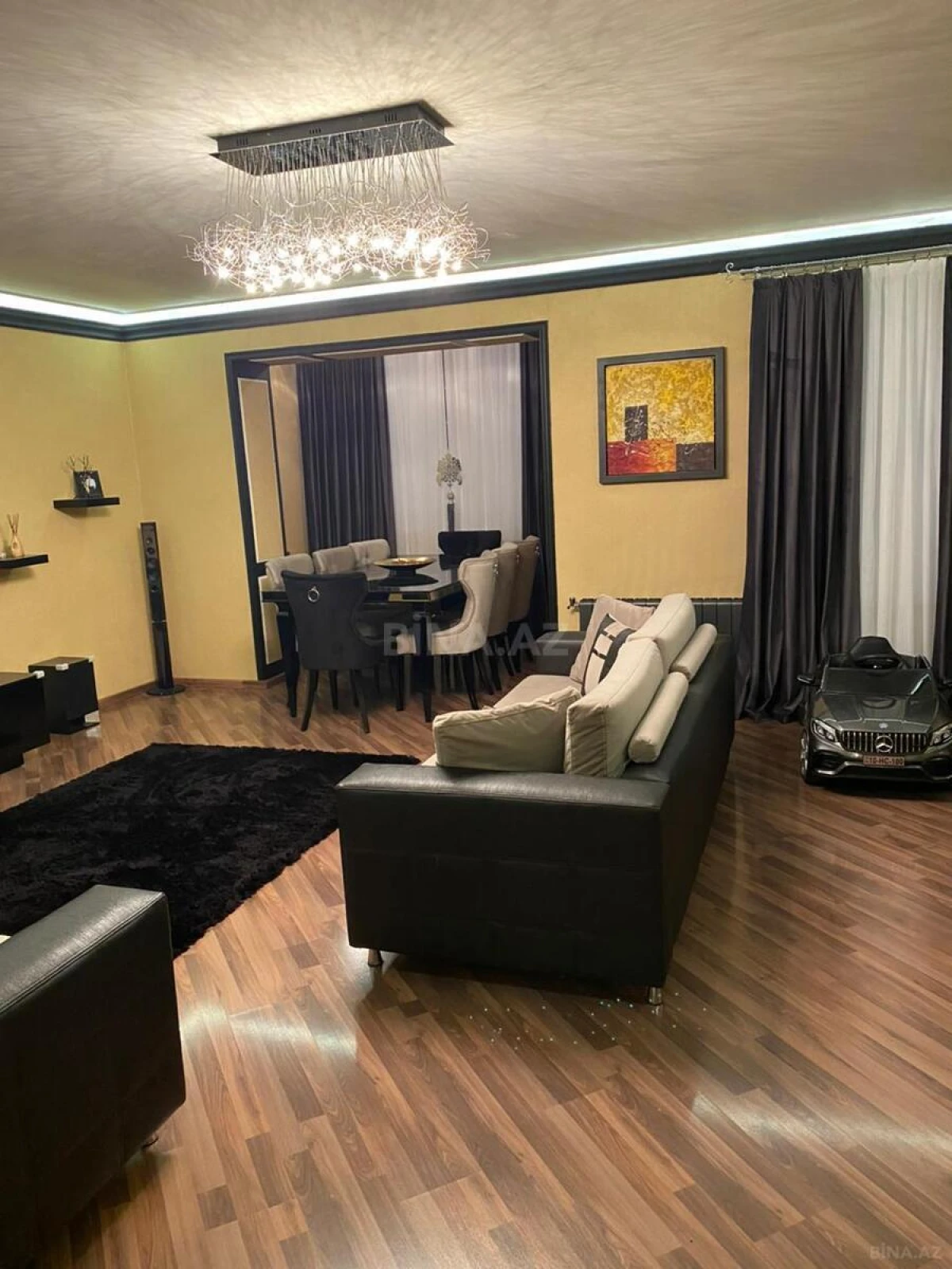 Satılır 2 otaqlı mənzil 71 m²