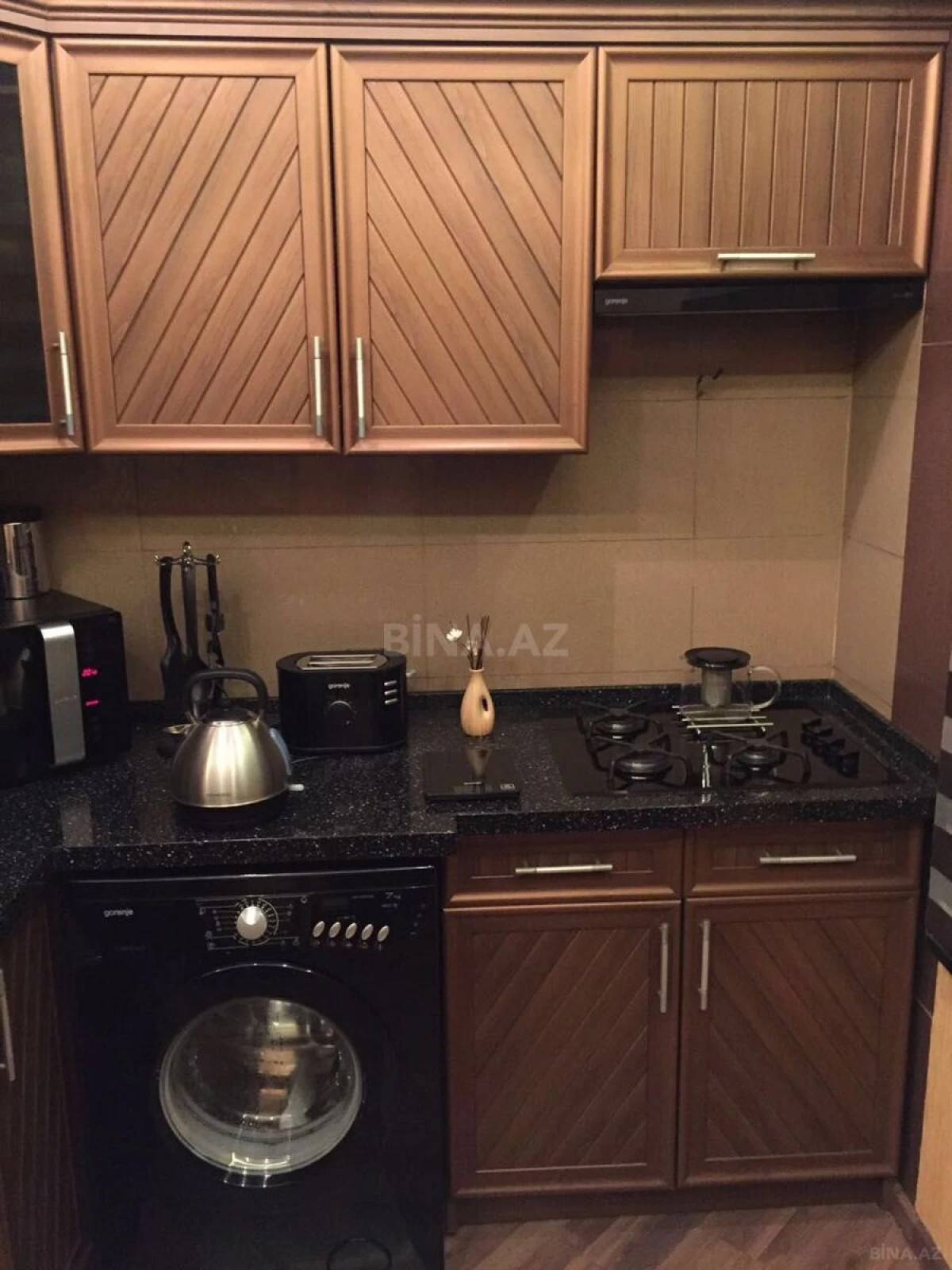 Satılır 2 otaqlı mənzil 71 m²