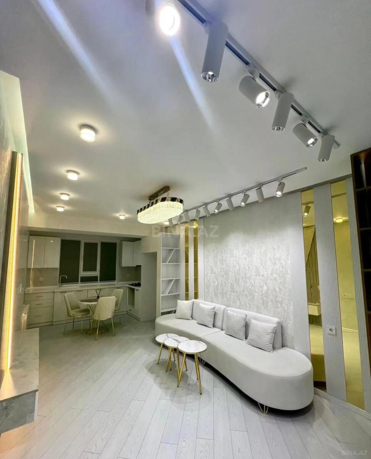 Satılır 2 otaqlı mənzil 50 m²