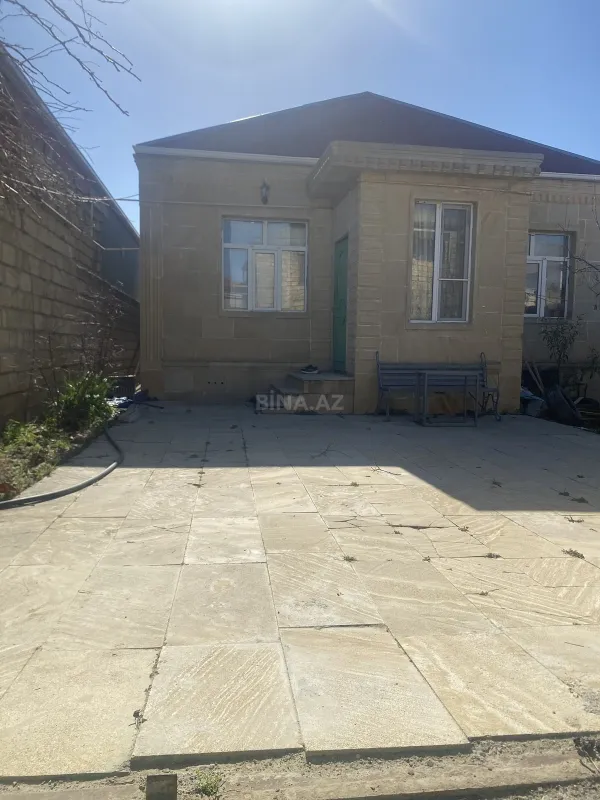Satılır 3 otaqlı həyət evi 100 m²