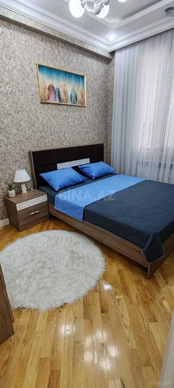 Kirayə verilir 2 otaqlı mənzil 60 m²