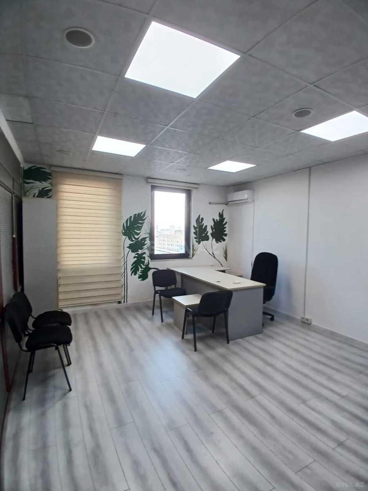 Kirayə verilir 1 otaqlı ofis 20 m²