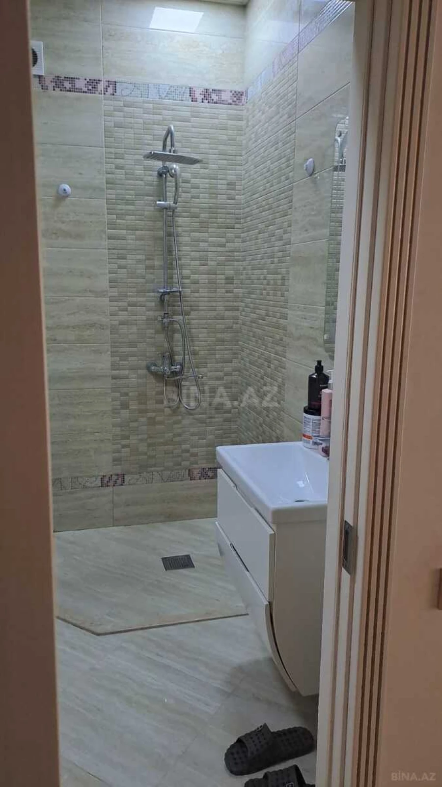 Kirayə verilir 2 otaqlı mənzil 50 m²