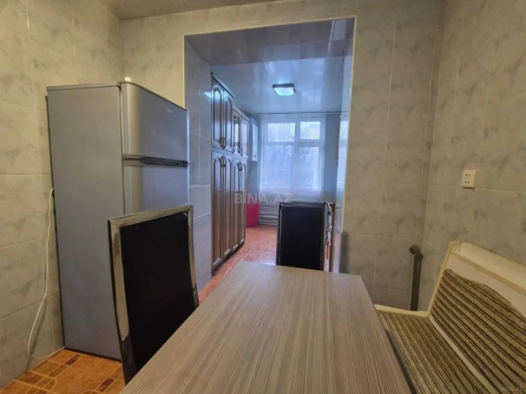 Kirayə verilir 2 otaqlı mənzil 75 m²