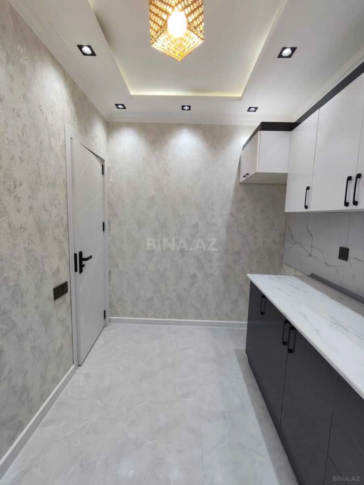 Kirayə verilir 2 otaqlı mənzil 80 m²