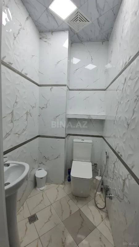 Kirayə verilir 3 otaqlı mənzil 150 m²