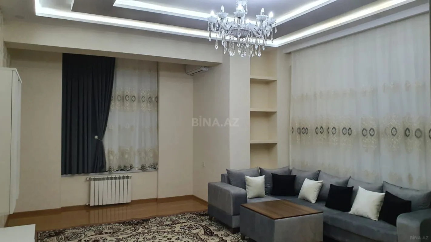 Kirayə verilir 3 otaqlı mənzil 150 m²