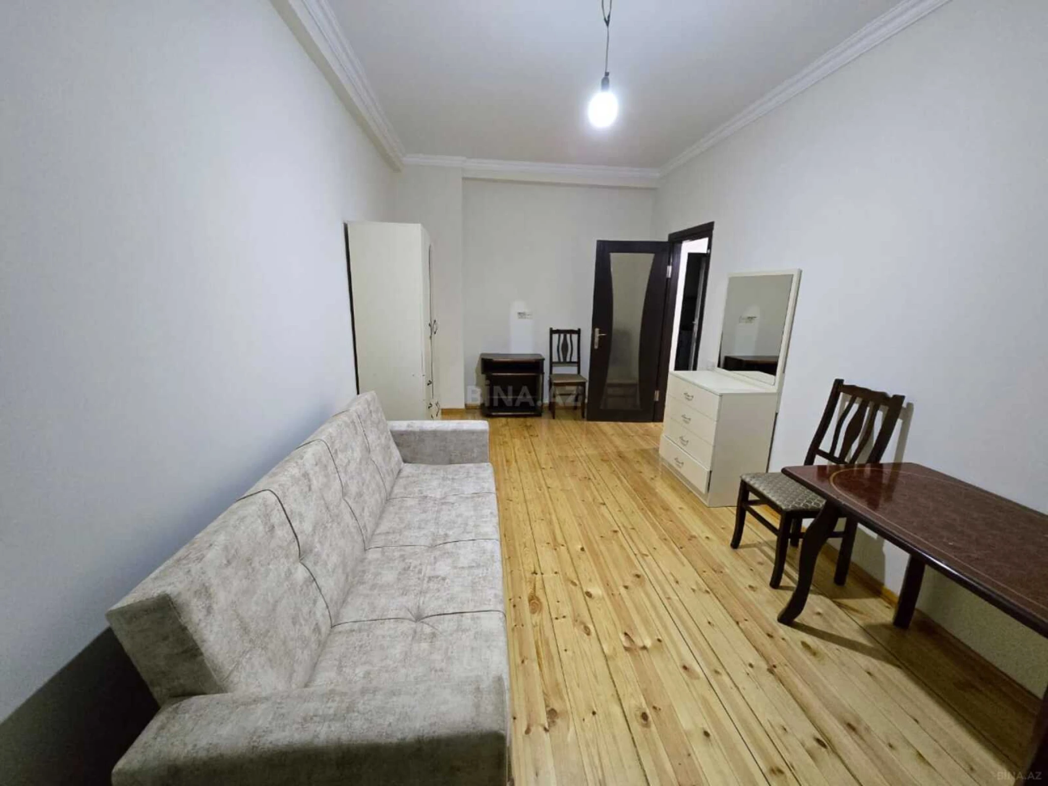 Kirayə verilir 2 otaqlı mənzil 55 m²