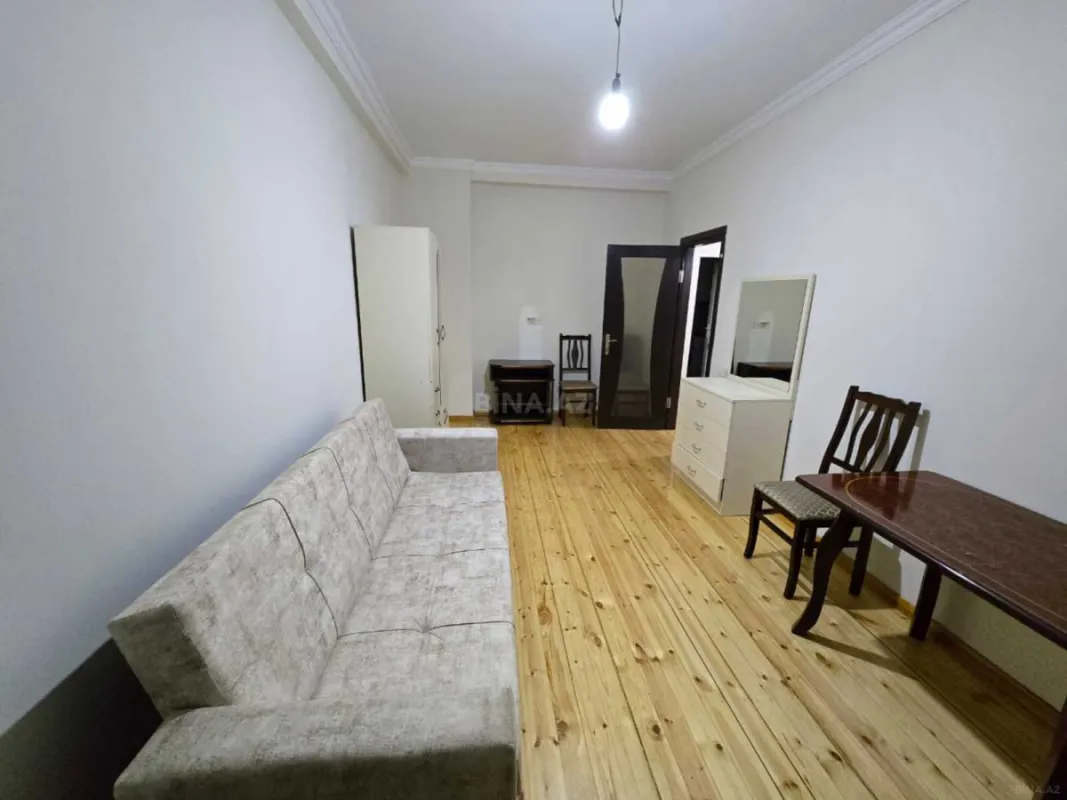 Kirayə verilir 2 otaqlı mənzil 55 m²