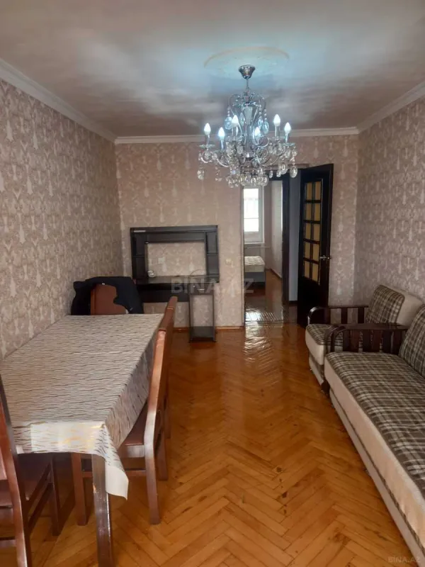 Kirayə verilir 2 otaqlı mənzil 56 m²