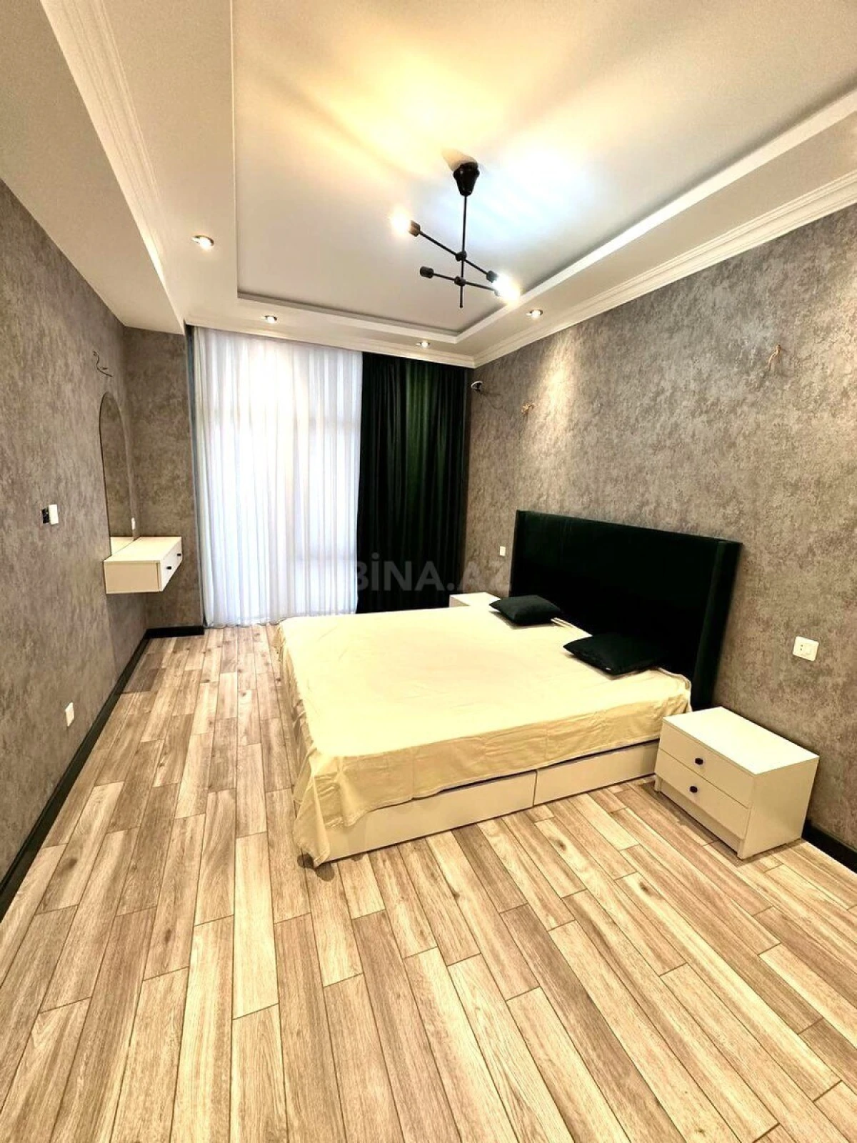 Kirayə verilir 2 otaqlı mənzil 75 m²