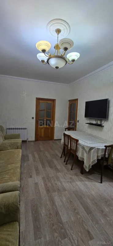 Kirayə verilir 2 otaqlı mənzil 56 m²