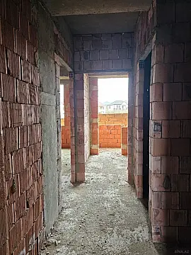 Satılır 1 otaqlı mənzil 35 m²