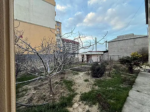 Satılır torpaq sahəsi 12 m²