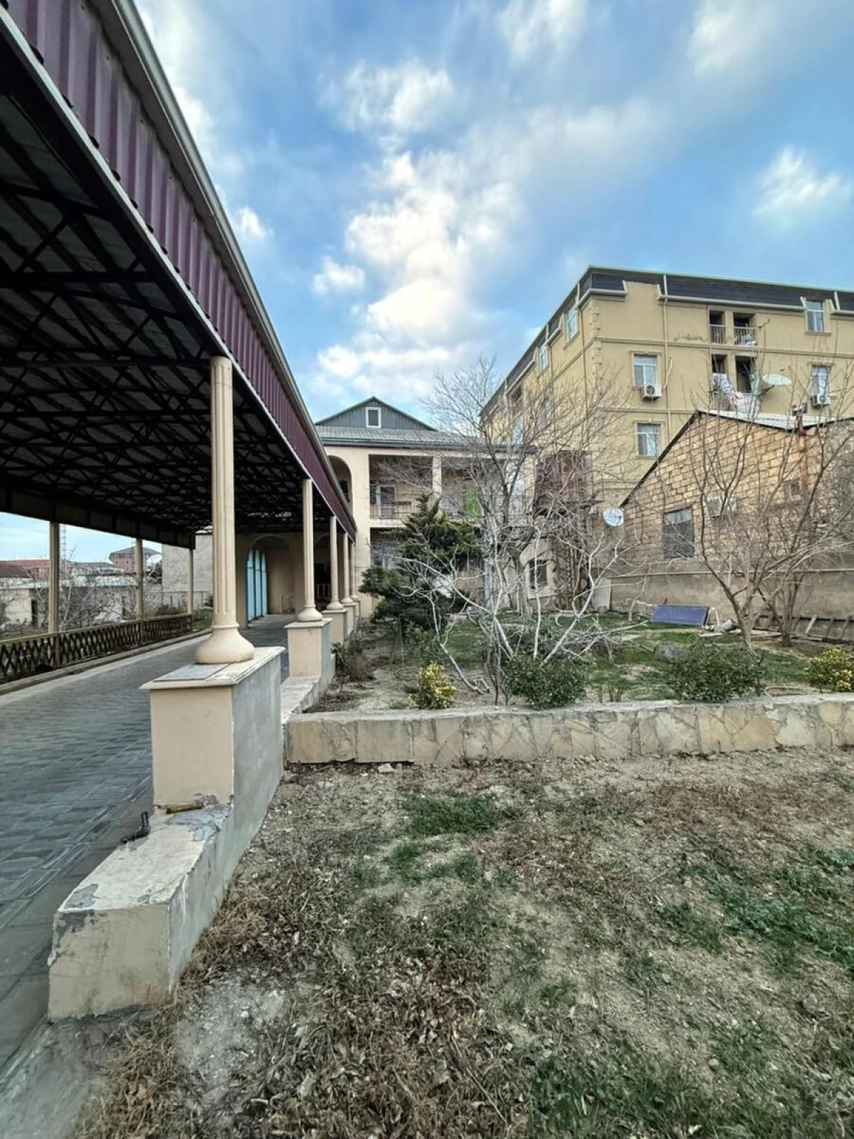 Satılır torpaq sahəsi 12 m²