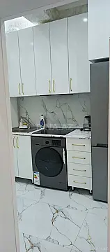 Kirayə verilir 2 otaqlı mənzil 55 m²