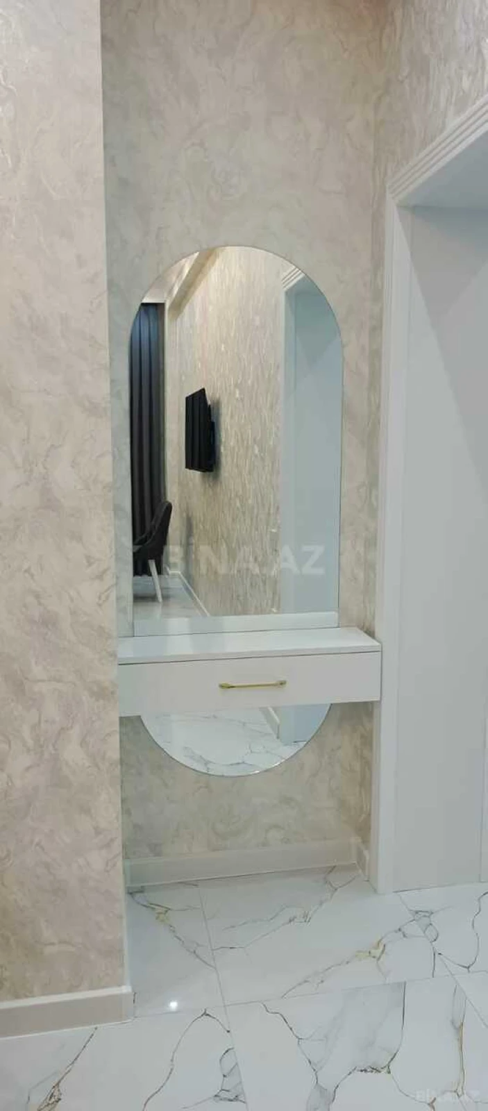 Kirayə verilir 2 otaqlı mənzil 55 m²