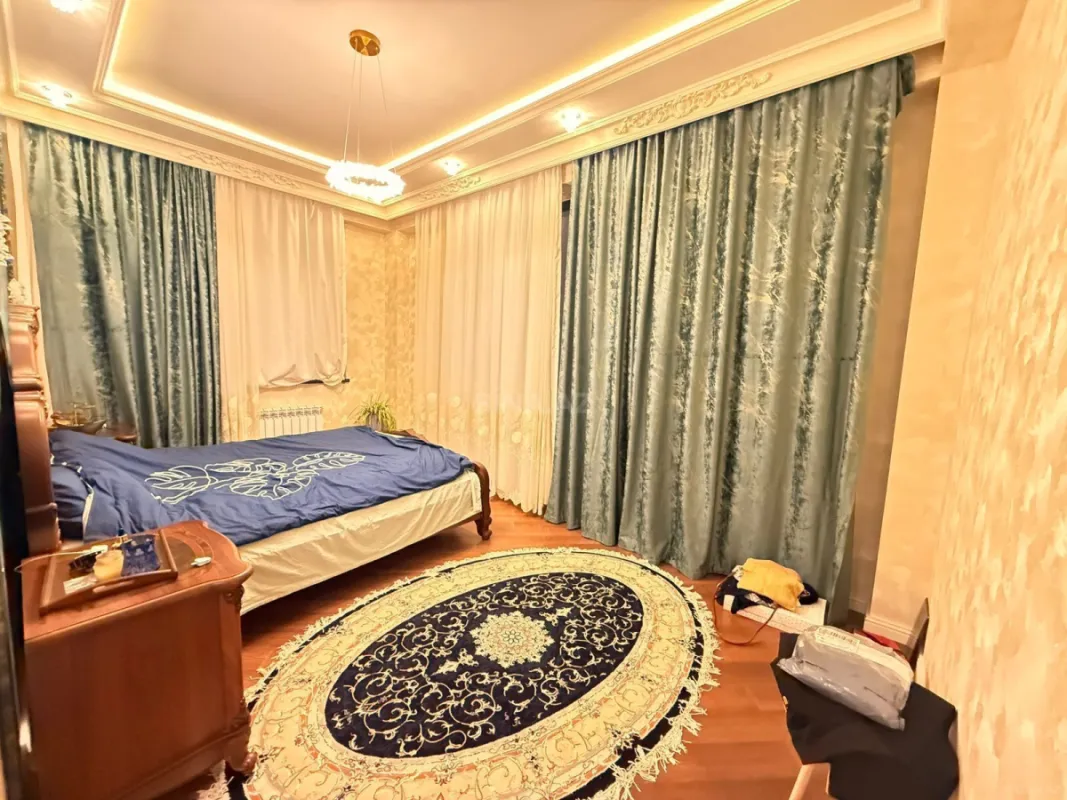 Kirayə verilir 3 otaqlı mənzil 110 m²
