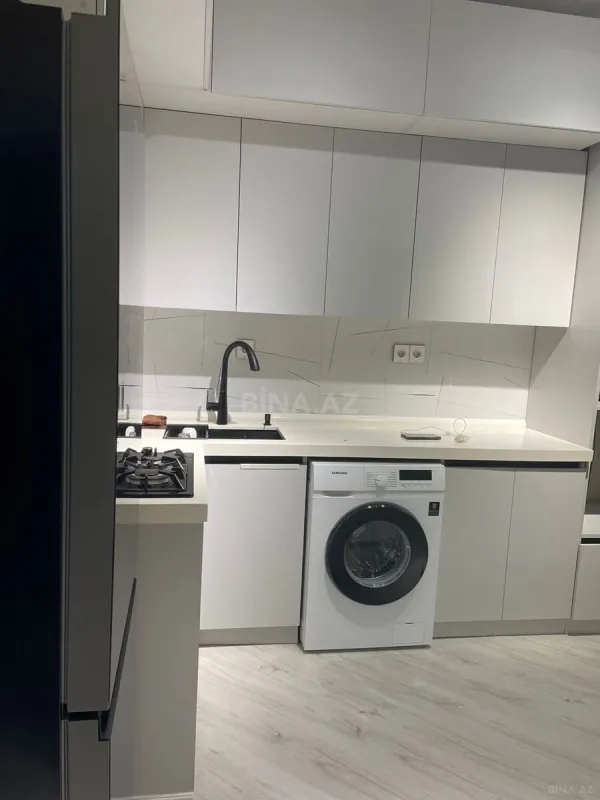 Kirayə verilir 2 otaqlı mənzil 65 m²