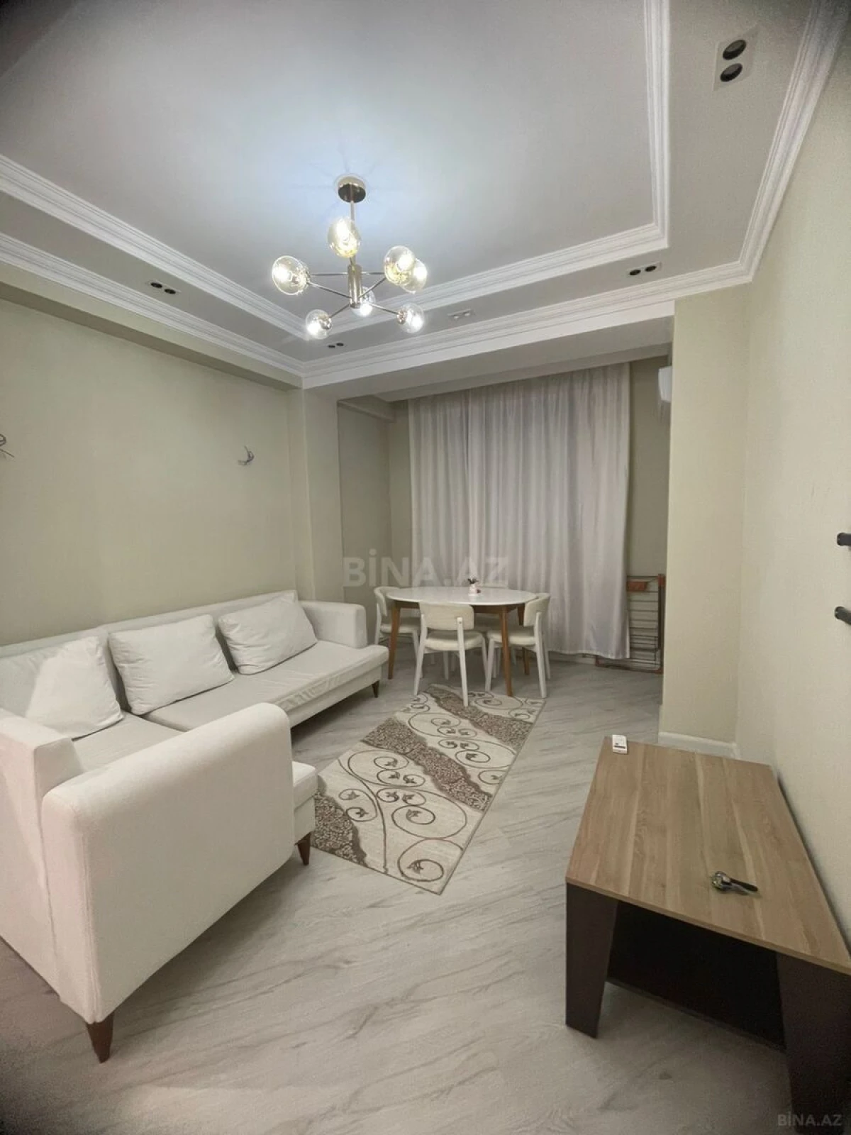 Kirayə verilir 2 otaqlı mənzil 65 m²