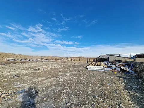 Kirayə verilir torpaq sahəsi 40 m²