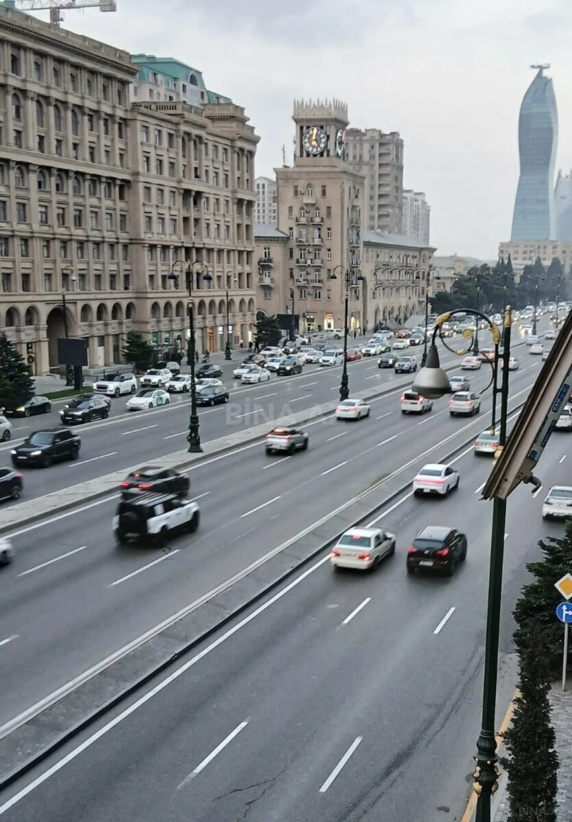 Satılır 3 otaqlı mənzil 100 m²