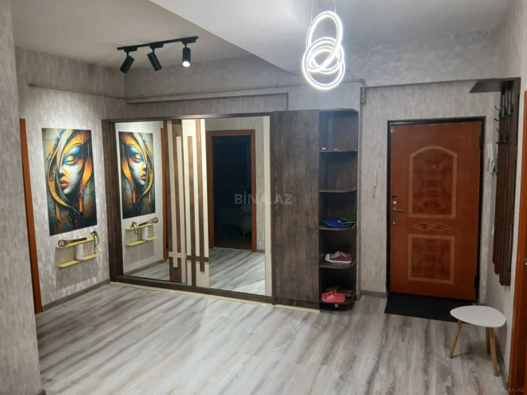 Satılır 3 otaqlı mənzil 100 m²